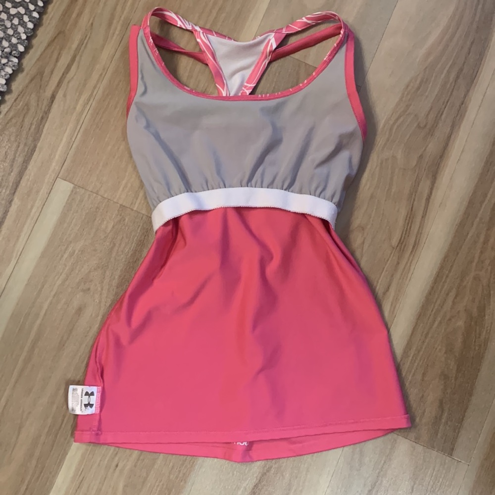 Under Armour top. Size Medium. Very cute! - Picture 4 of 5